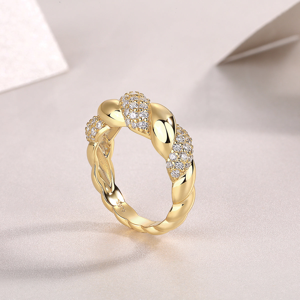 Twist of light Moissanite ring